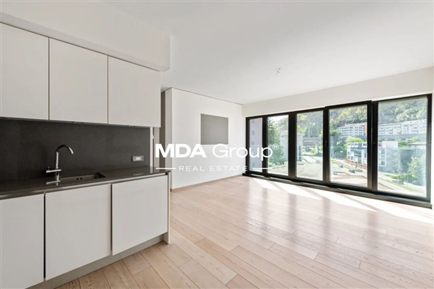 3 Room apartment - Photo 3 of 15