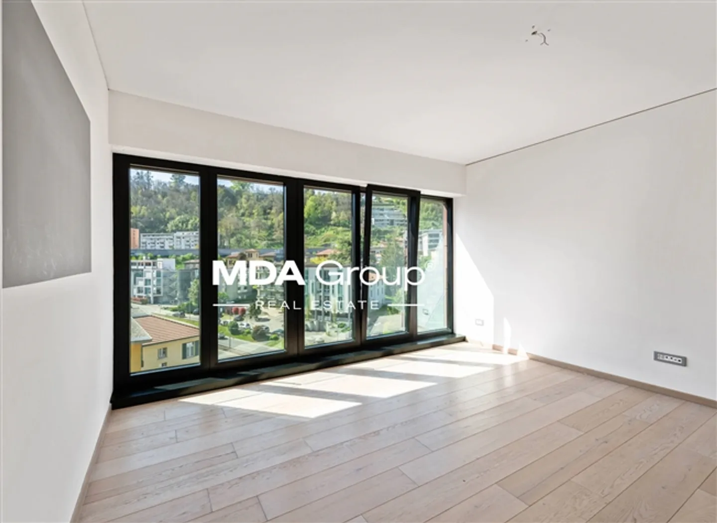 3 Room apartment - Photo 4 of 15