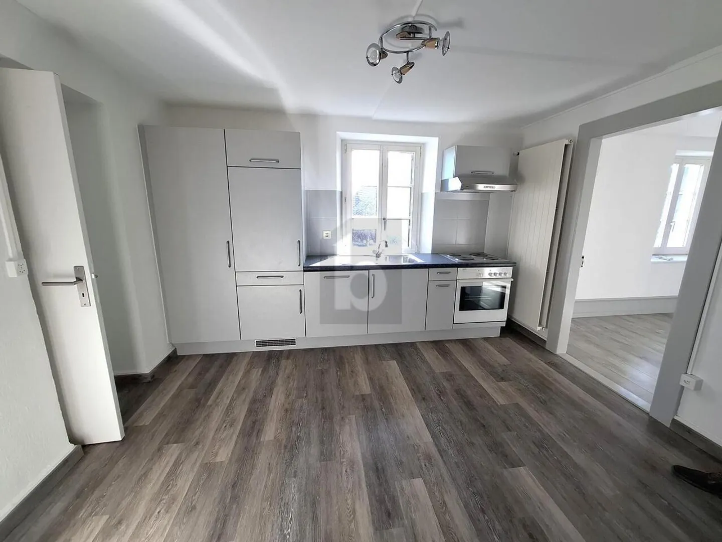 Appartement Rénové et Cosy - Photo 2 sur 6