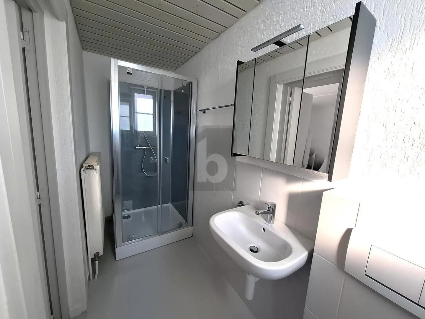 Appartement Rénové et Cosy - Photo 3 sur 6