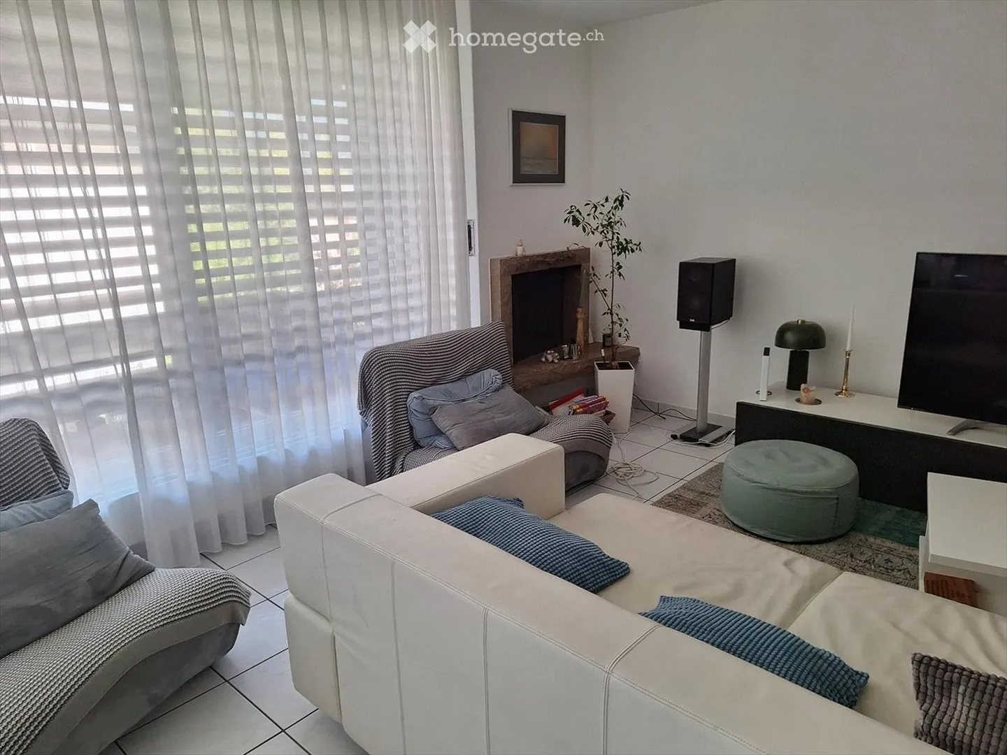 Appartement moderne de 4,5 pièces avec balcon et terrasse sur le toit à Ipsach - Photo 1 sur 6
