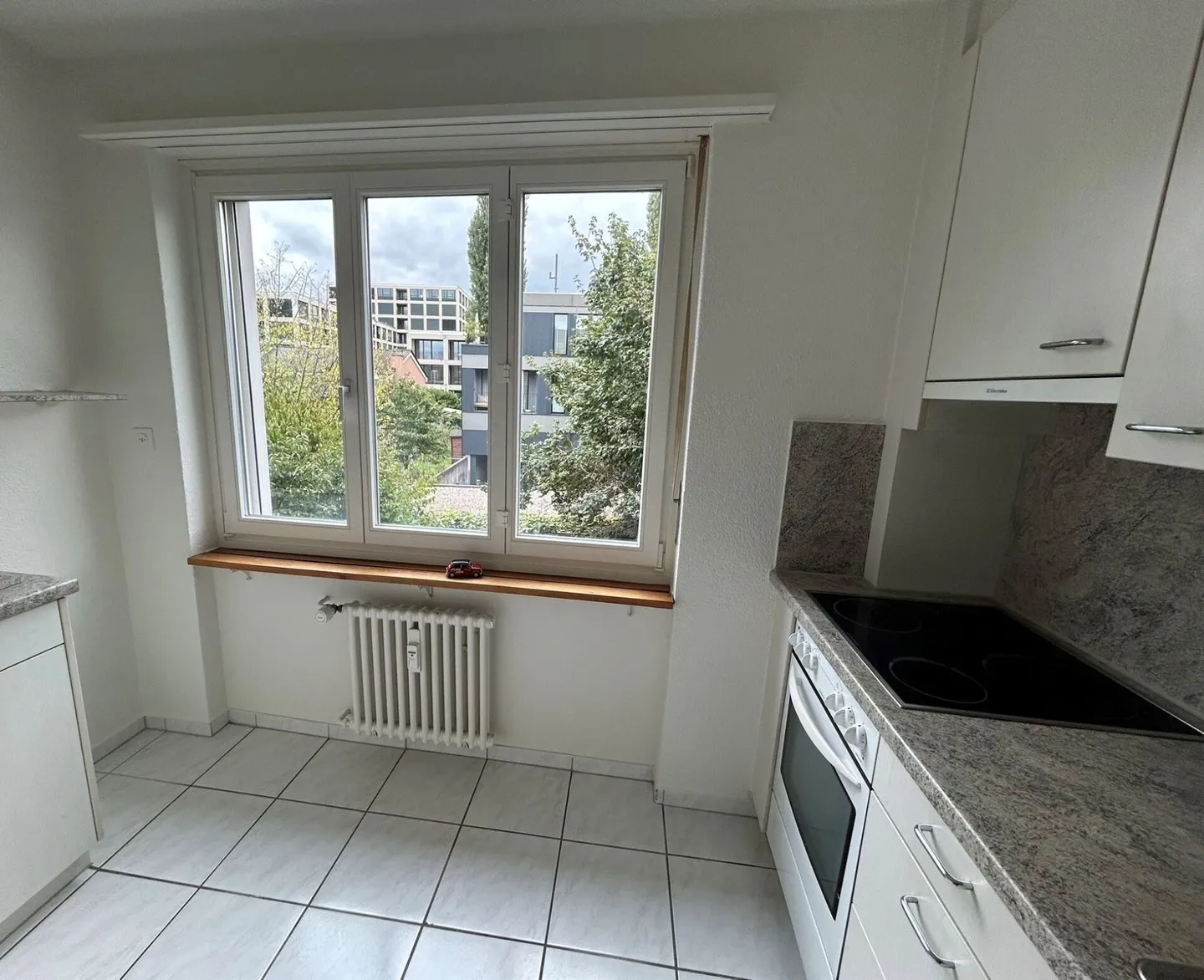 2-room apartment on St. Jakob Street - Photo 2 of 6