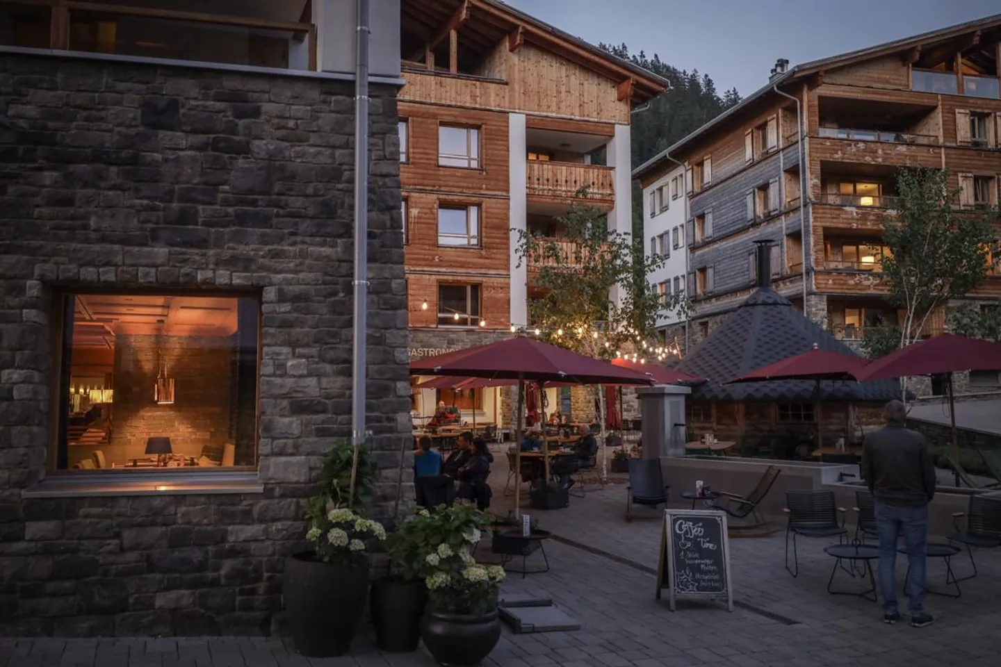 Jetzt kann ein Teil der PRIVÀ Alpine Lodge Lenzerheide Ihnen gehören! - Foto 2 von 6