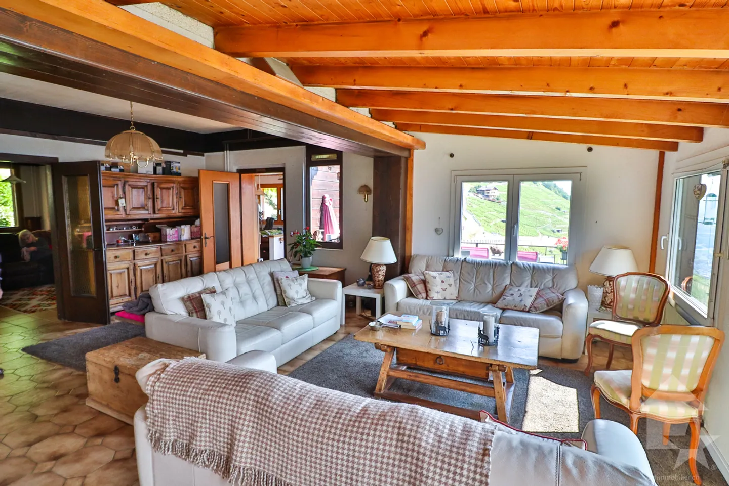 Geräumiges 11-Zimmer-Haus im Zentrum des Weinbergs von Martigny-Combe - Foto 8 von 34
