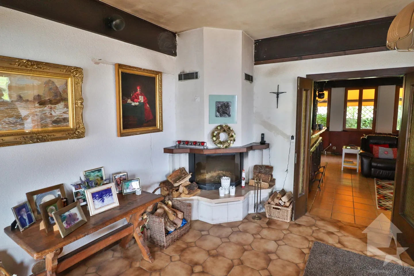Geräumiges 11-Zimmer-Haus im Zentrum des Weinbergs von Martigny-Combe - Foto 9 von 34