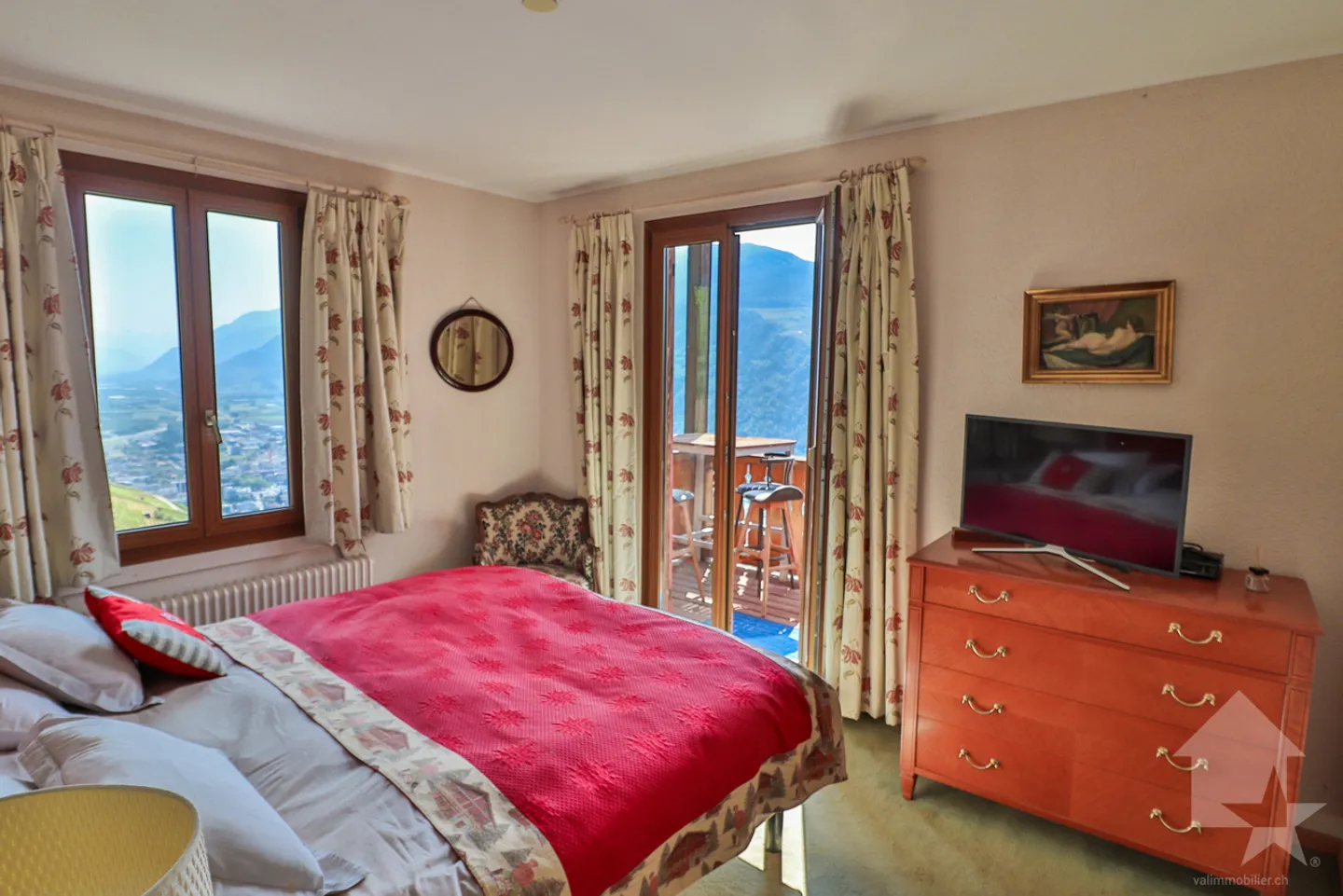 Geräumiges 11-Zimmer-Haus im Zentrum des Weinbergs von Martigny-Combe - Foto 13 von 34