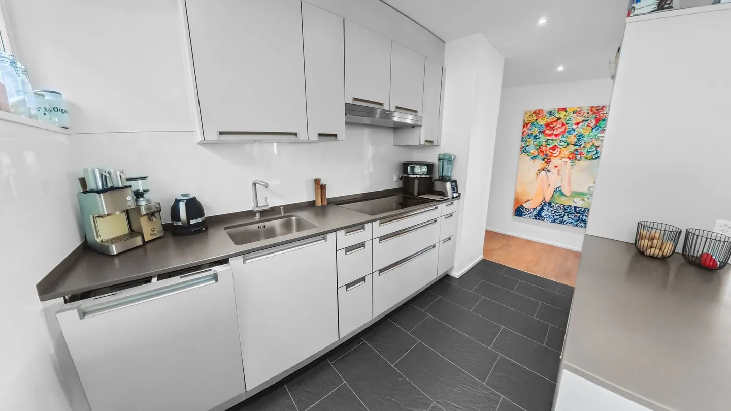 Appartement spacieux avec vue sur le lac - Photo 4 sur 12