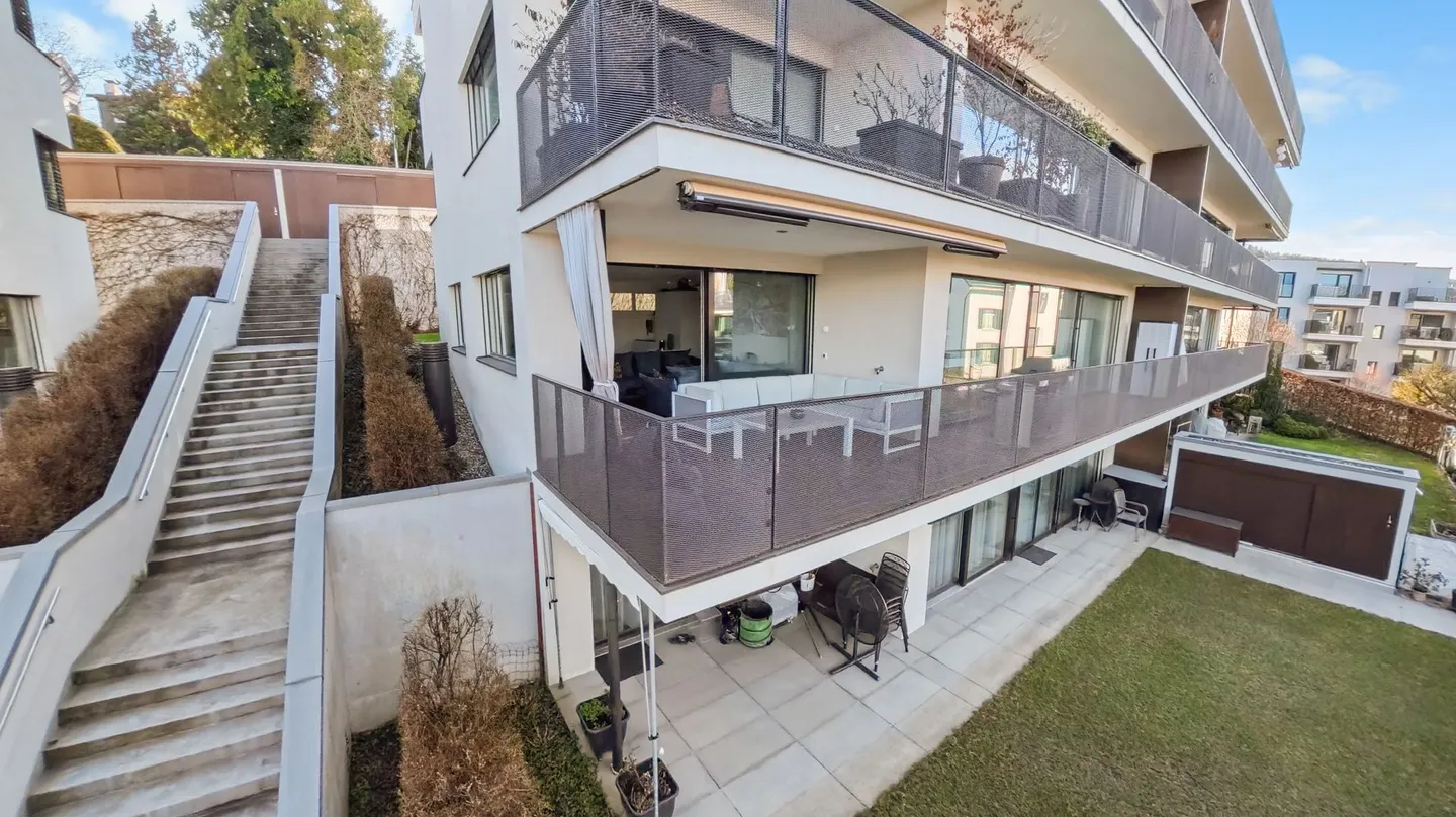 Appartement spacieux avec vue sur le lac - Photo 10 sur 12