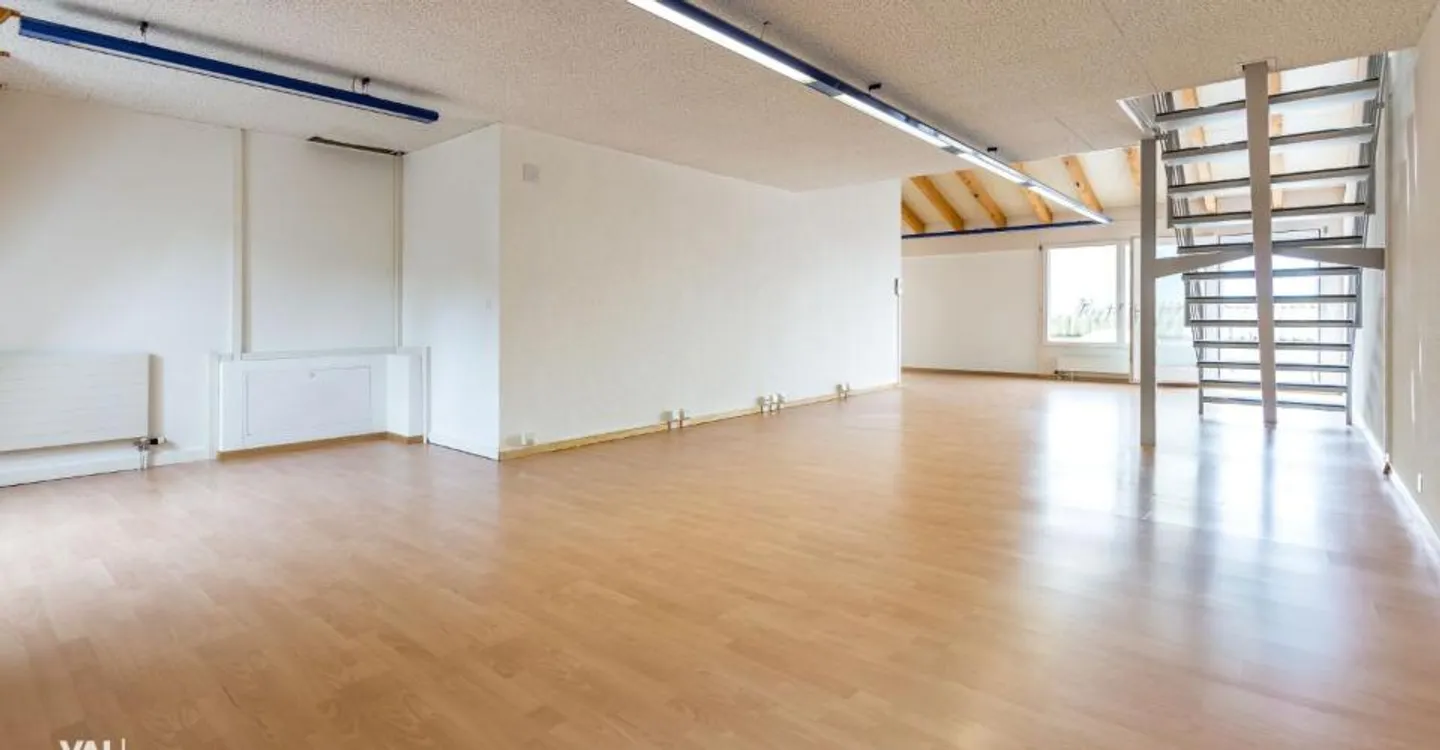 Saint-Légier? Eine außergewöhnliche Adresse, um Ihr Geschäft zu etablieren - Foto 1 von 7