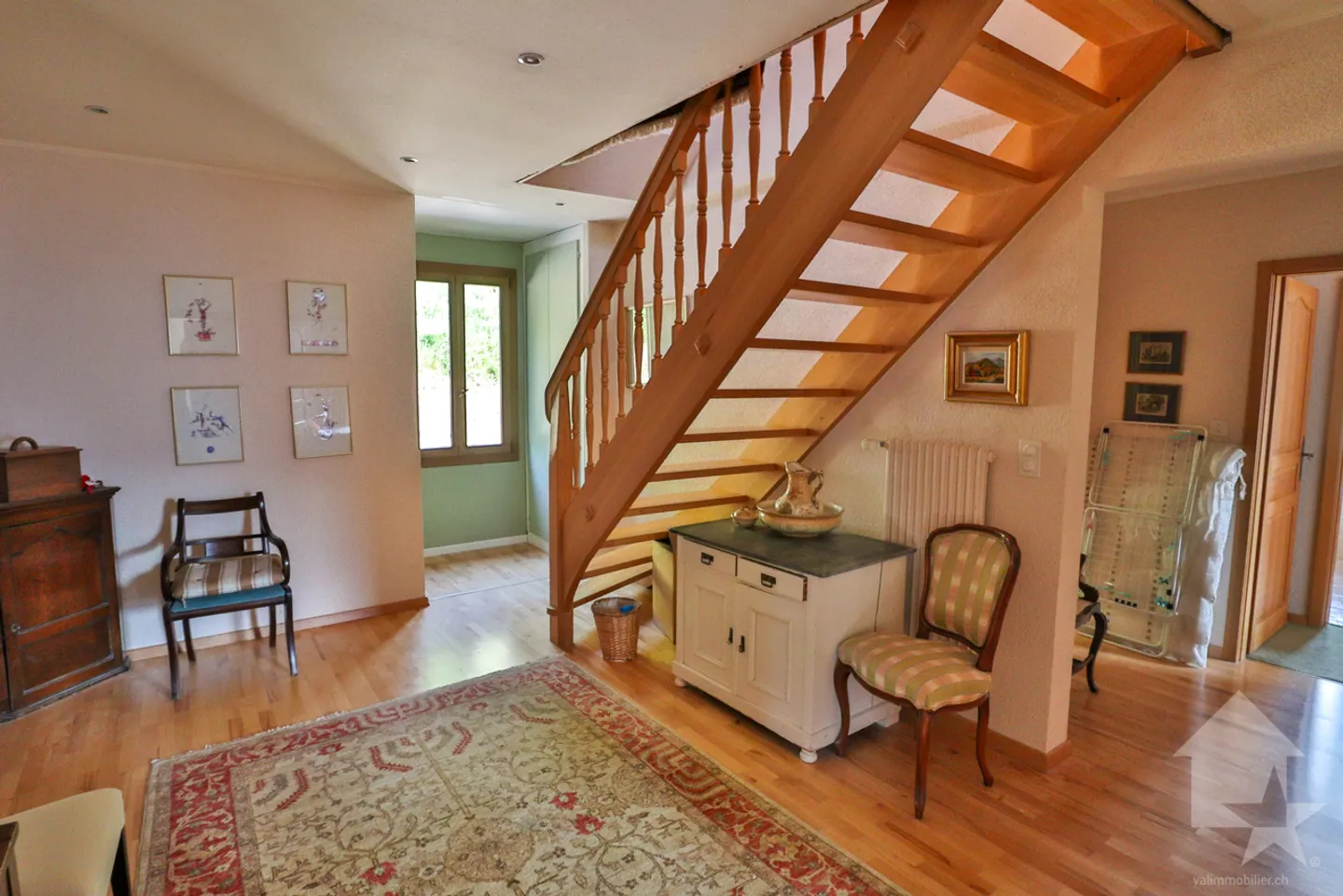 Geräumiges 11-Zimmer-Haus im Zentrum des Weinbergs von Martigny-Combe - Foto 22 von 34