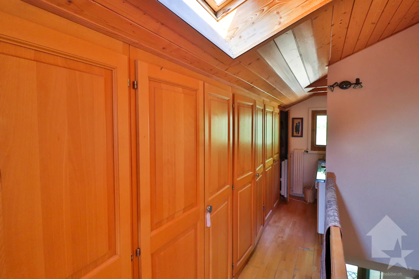 Geräumiges 11-Zimmer-Haus im Zentrum des Weinbergs von Martigny-Combe - Foto 23 von 34