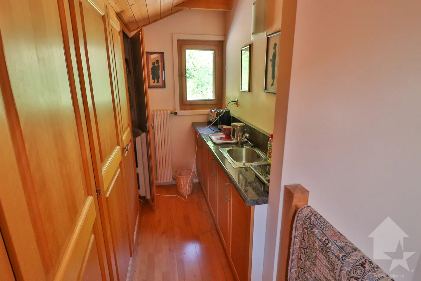 Geräumiges 11-Zimmer-Haus im Zentrum des Weinbergs von Martigny-Combe - Foto 24 von 34