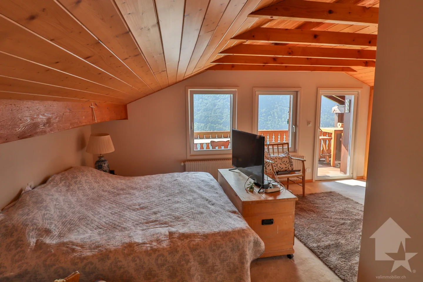 Geräumiges 11-Zimmer-Haus im Zentrum des Weinbergs von Martigny-Combe - Foto 26 von 34