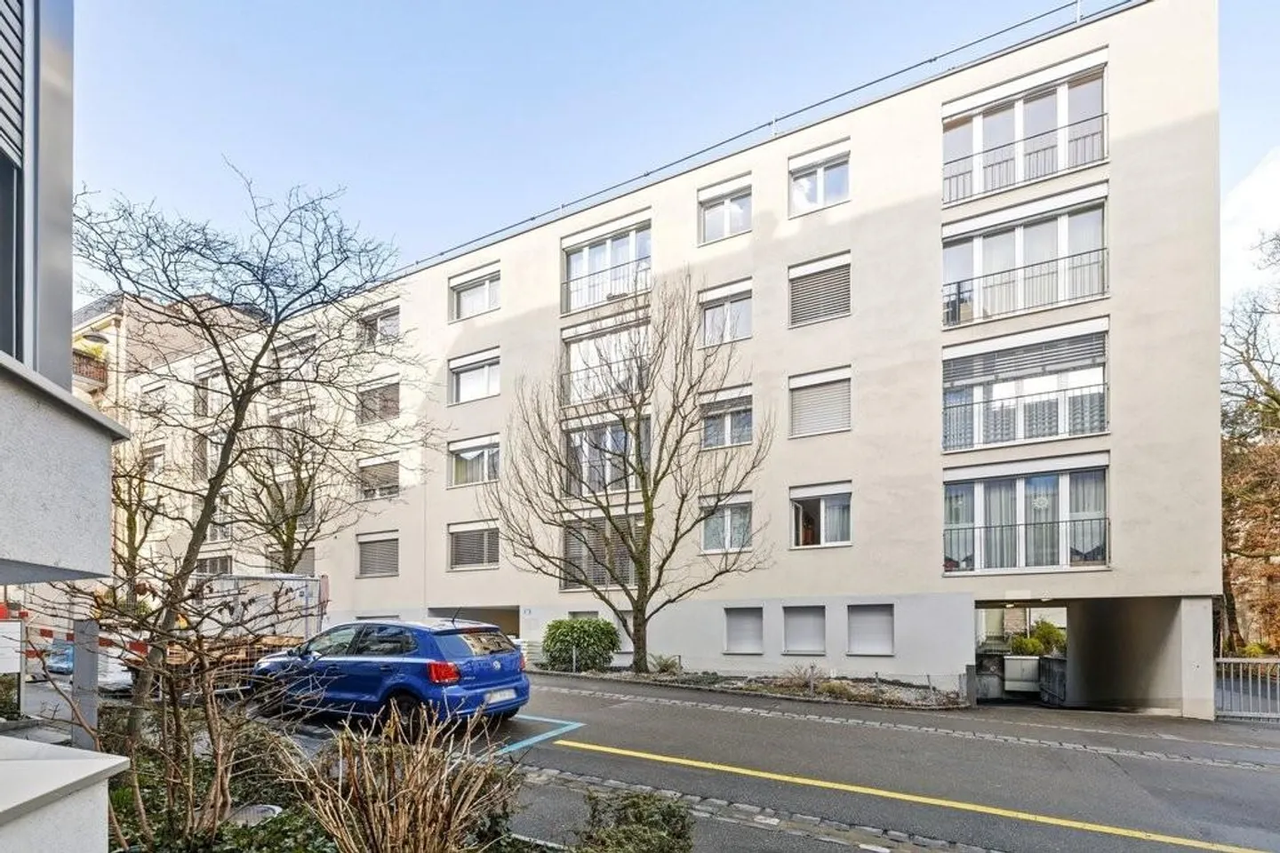 Renovated 4-room apartment - near Biozentrum / Kantonsspital - Photo 1 of 10