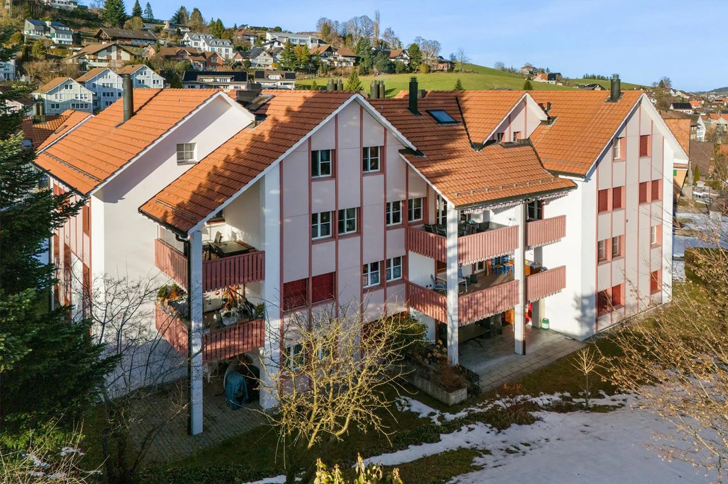 Attractive 5.5 Room Maisonette Apartment with Balcony - Photo 1 of 23