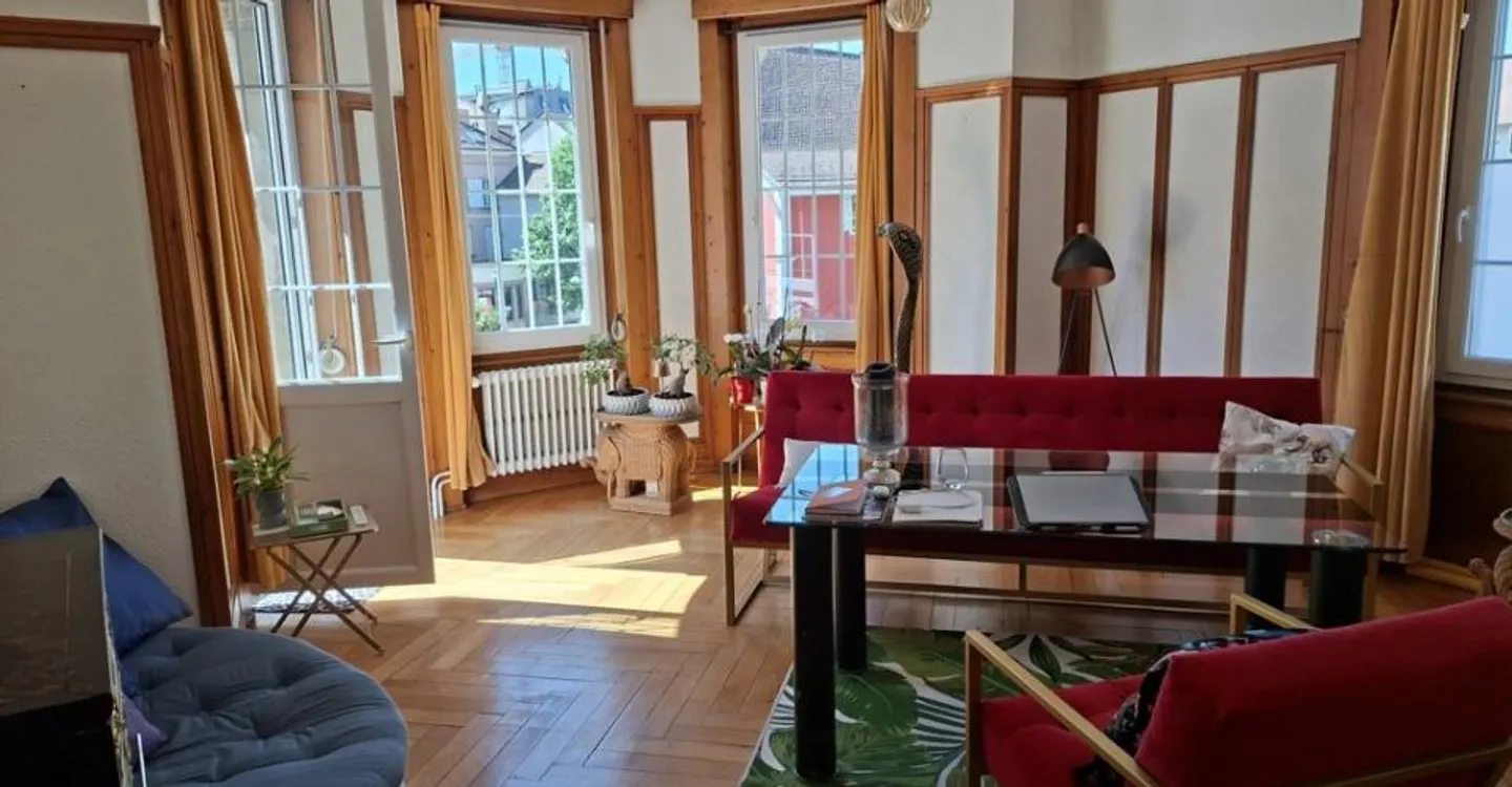 Spacieux logement de 5.5 pièces à Payerne - Foto 1 di 6