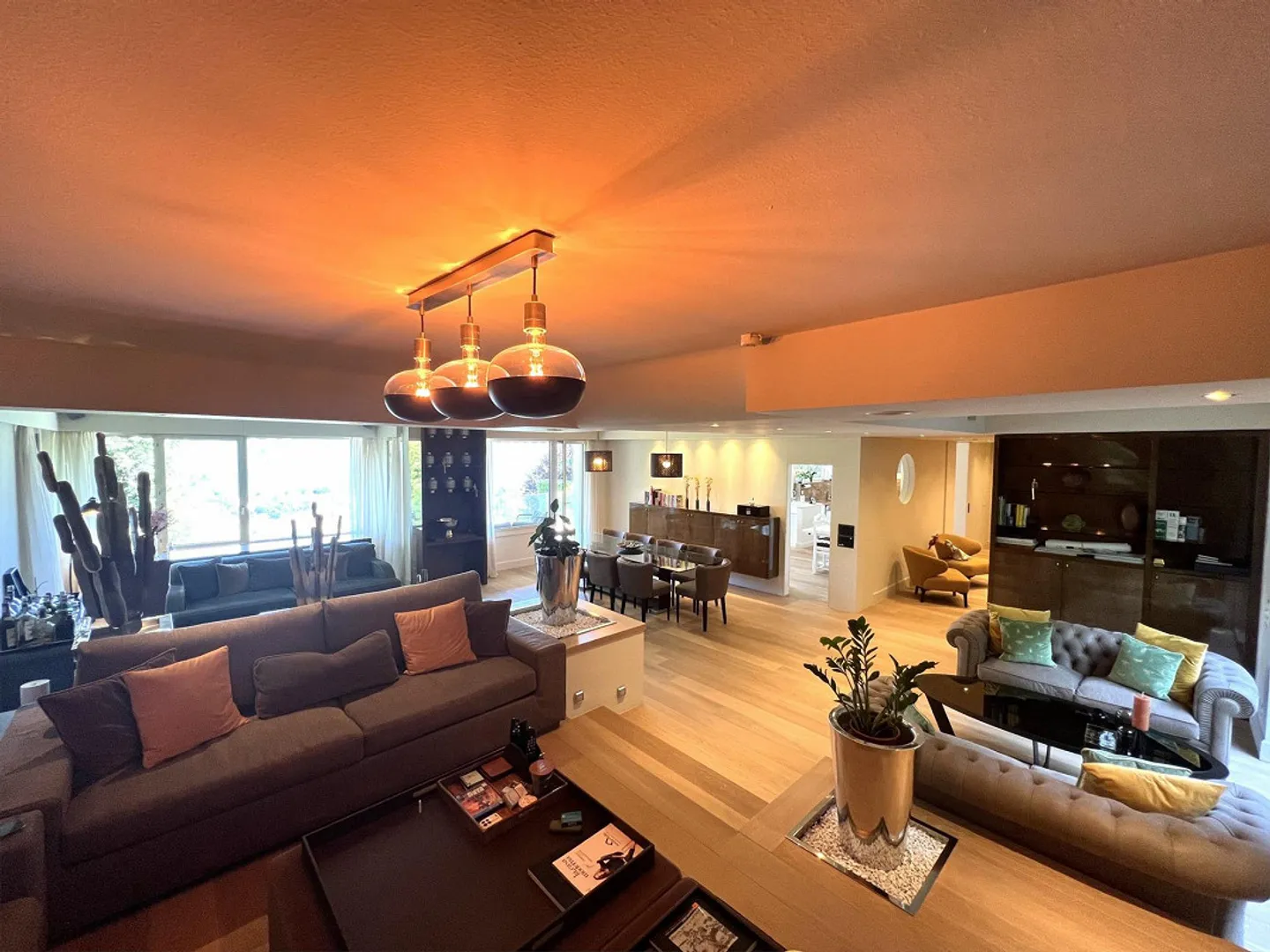 LUXURIÖSE VILLA IN PRIVILEGIERTER LAGE - Foto 5 von 13