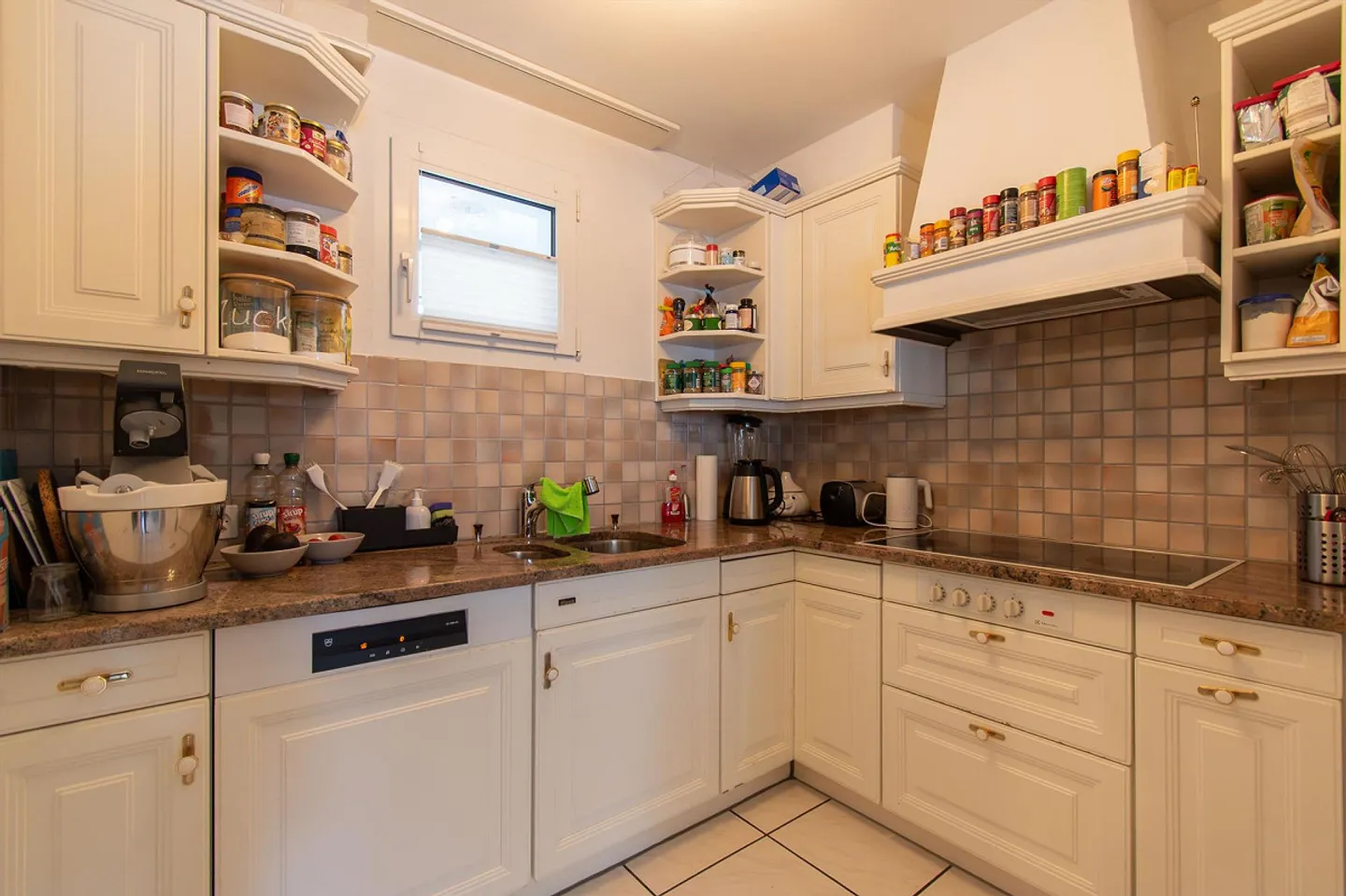 Attractive 5.5 Room Maisonette Apartment with Balcony - Photo 5 of 23