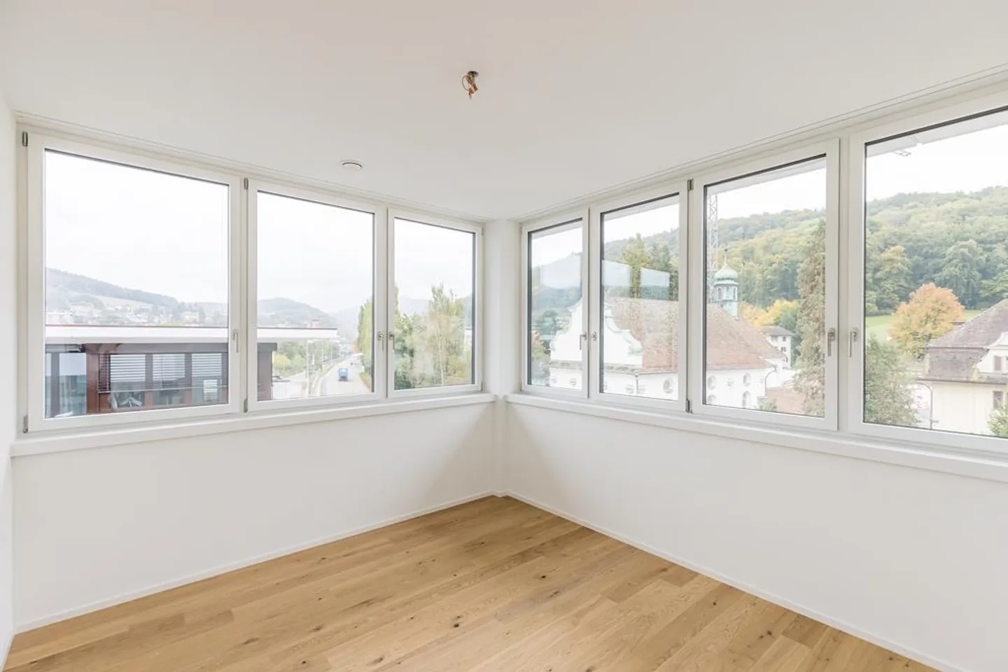 Vivere centrale al piano terra a Baden - Foto 7 di 11