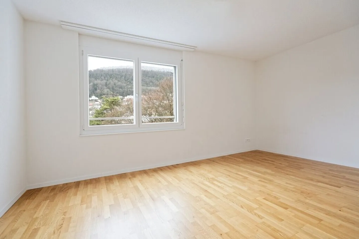 Modernes 3.5-Zimmer-Apartment - Foto 4 von 10