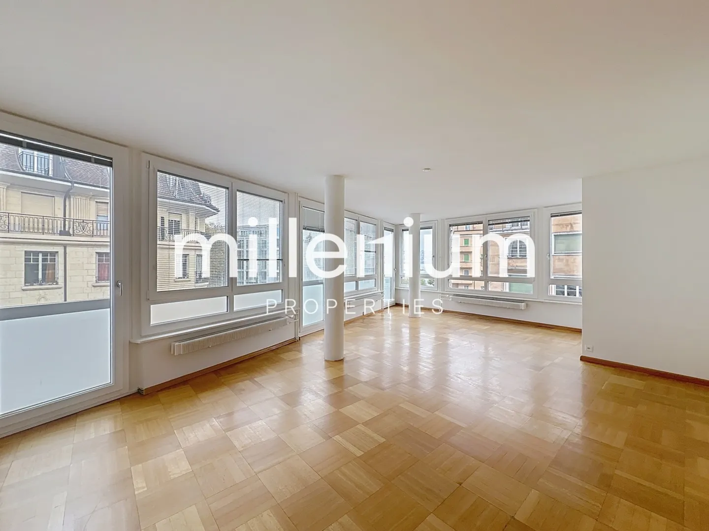 Geräumige Wohnung mit atemberaubendem Blick auf den Genfersee - Foto 2 von 10