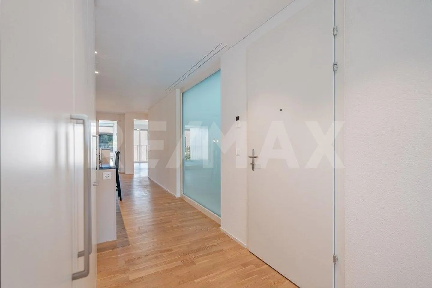 Appartement 3.5 pièces presque neuf dans un emplacement de choix avec beaucoup d'espaces extérieurs - Photo 11 sur 11