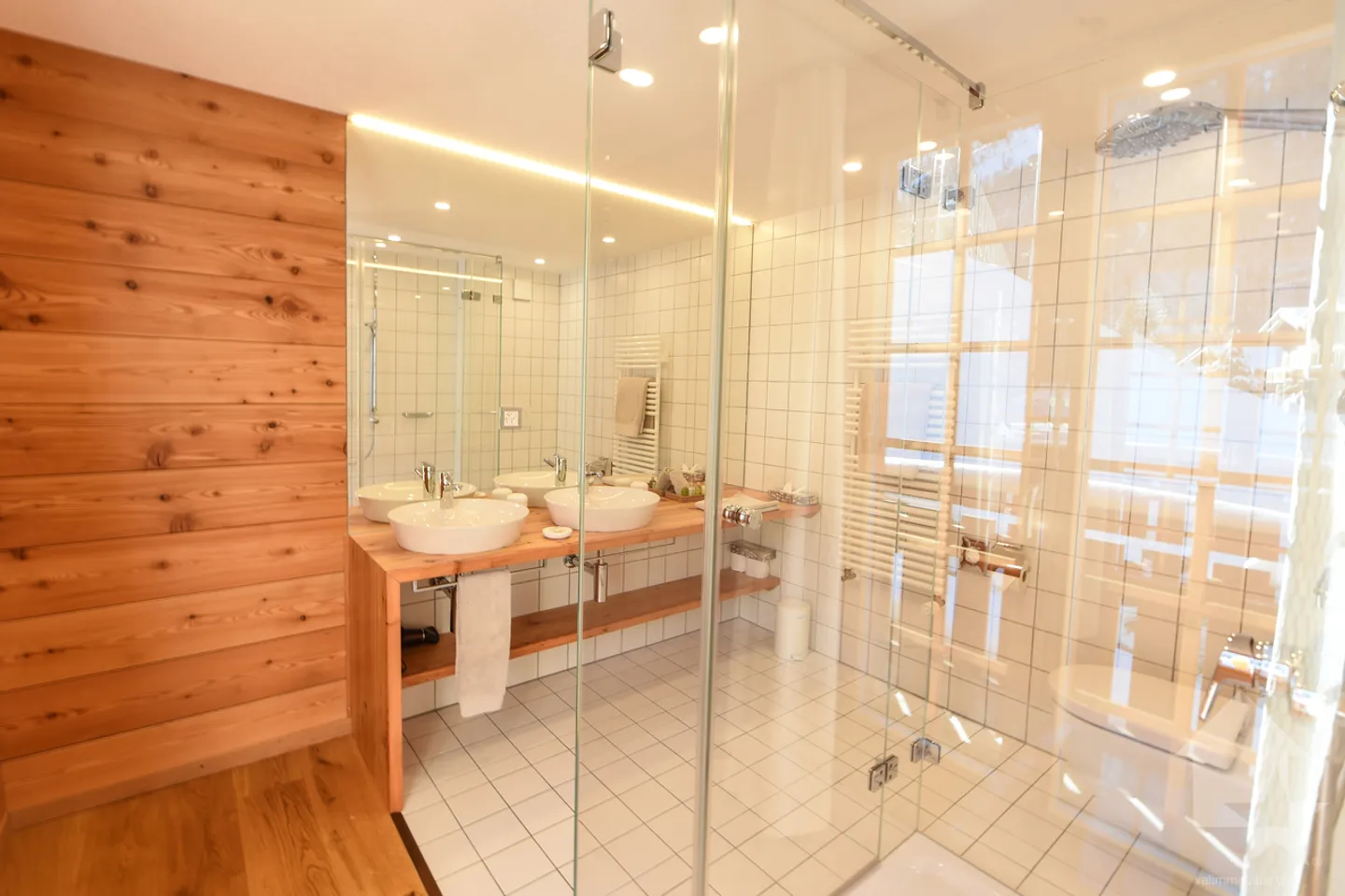 Charming 3-star hotel-restaurant fully renovated - Photo 9 of 18