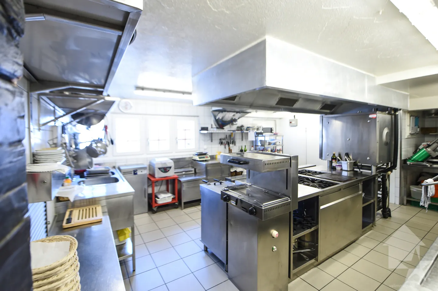 Charming 3-star hotel-restaurant fully renovated - Photo 16 of 18