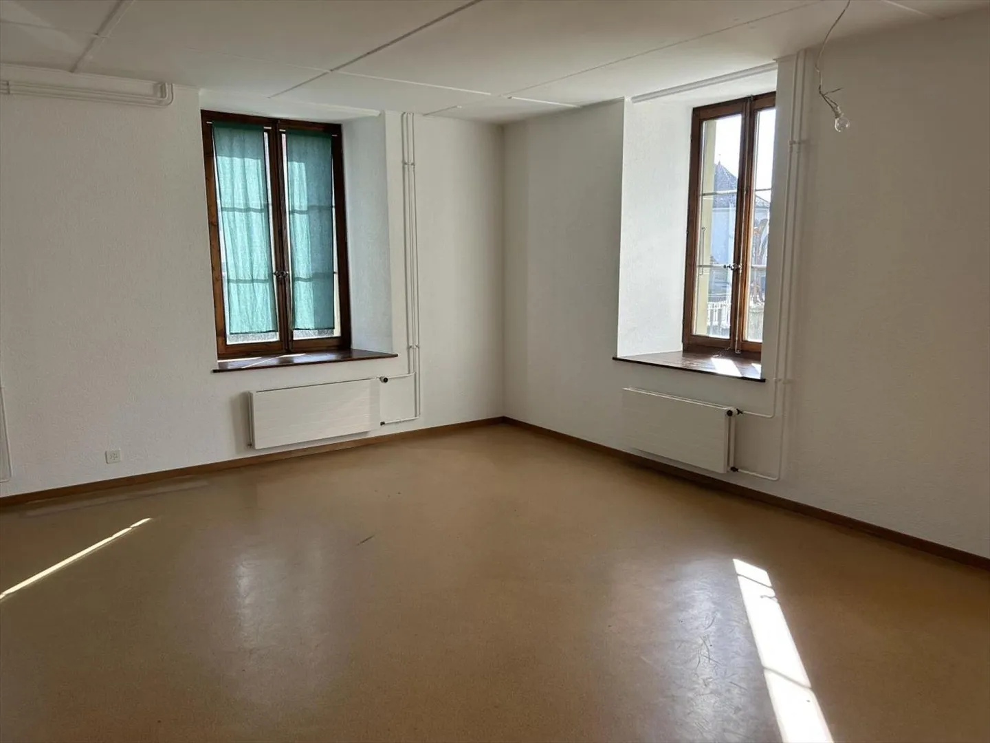 Bureau/Administration 70 m2 à Ropraz - Photo 2 sur 5