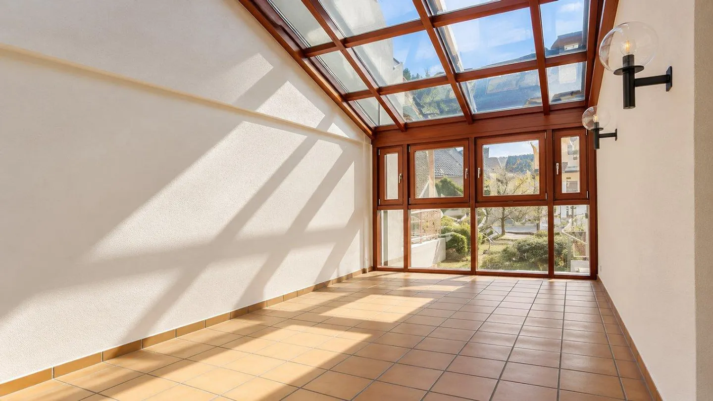 Spacious. Charming. Special. - 4.5-Room Apartment in Krauchthal - Photo 11 of 13