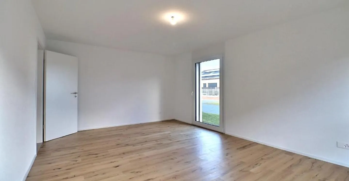 Magnificent 3.5-room apartment with garden in Moudon - Photo 5 of 12