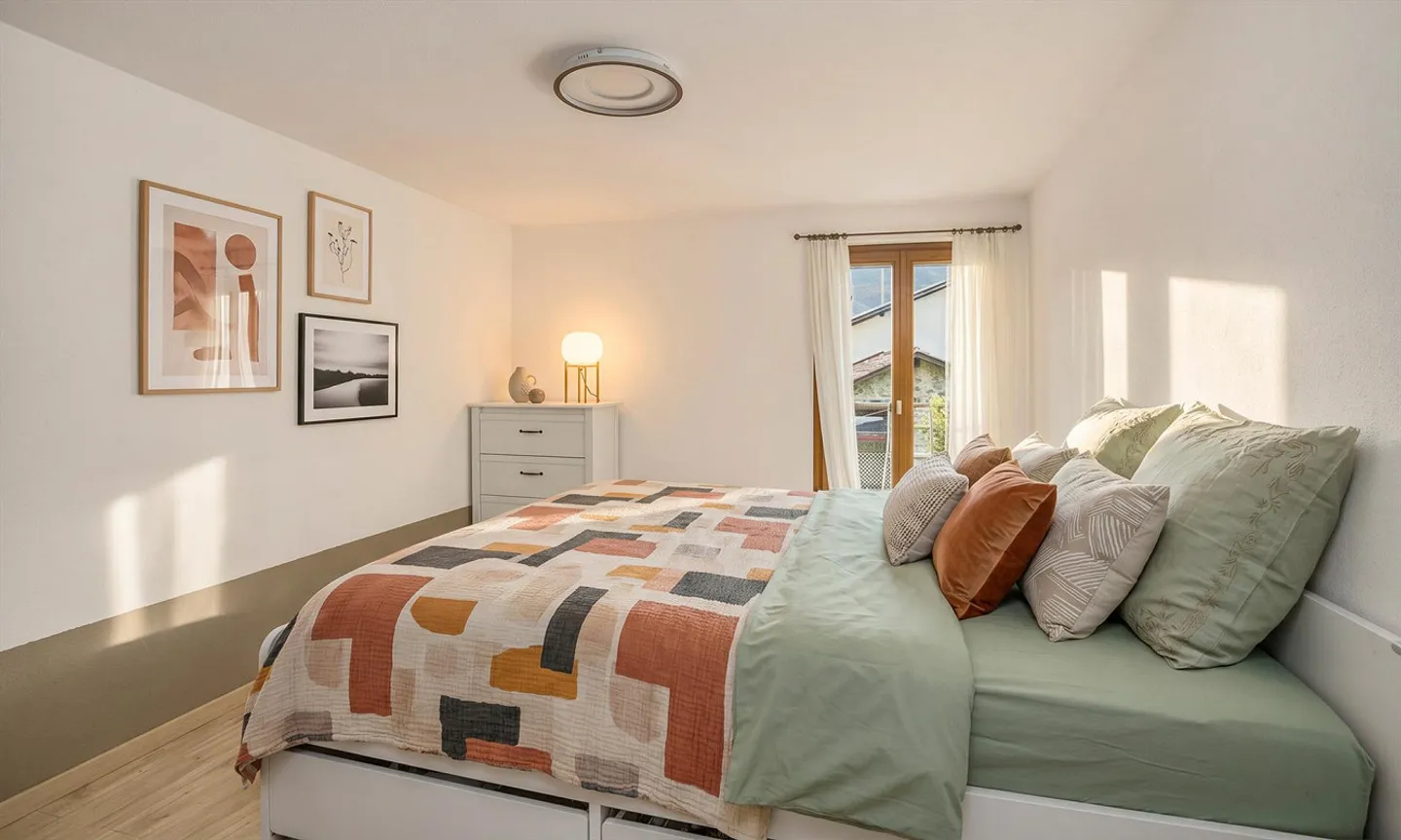 ERWEITERBARES TICINESE HAUS MIT BAULAND IN LUGAGGIA - Foto 4 von 9