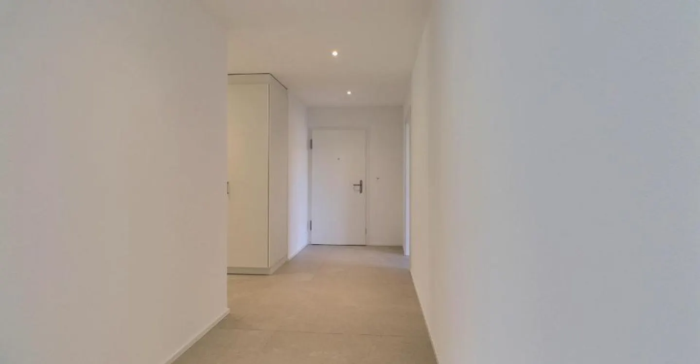 Magnificent 3.5-room apartment with garden in Moudon - Photo 3 of 12