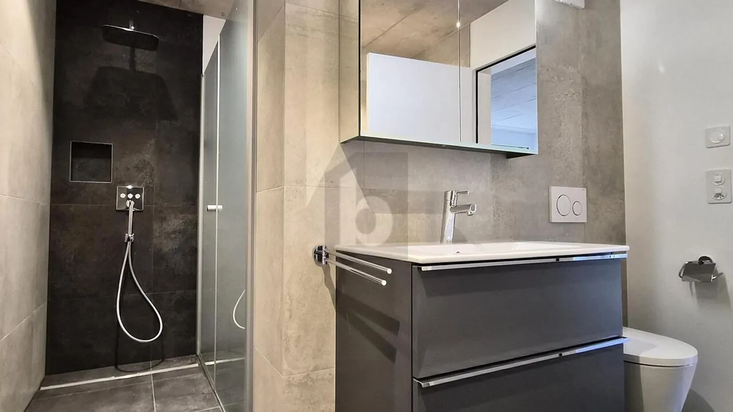 Modernes Apartment mit Stadtblick - Foto 4 von 6