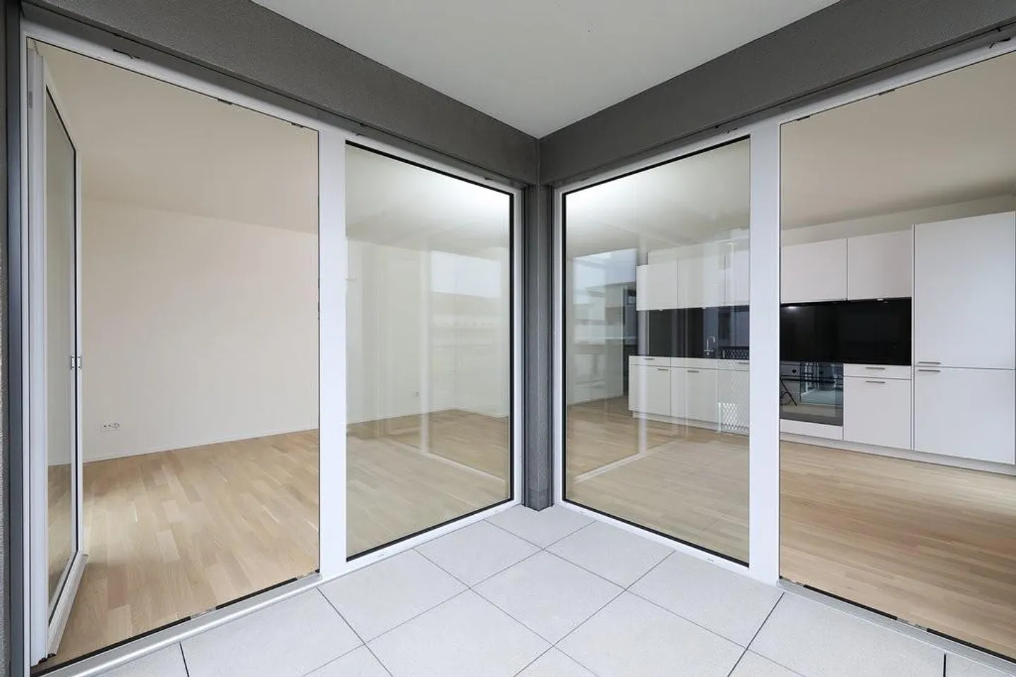 Your Apartment - Your Paradise - Photo 2 of 7