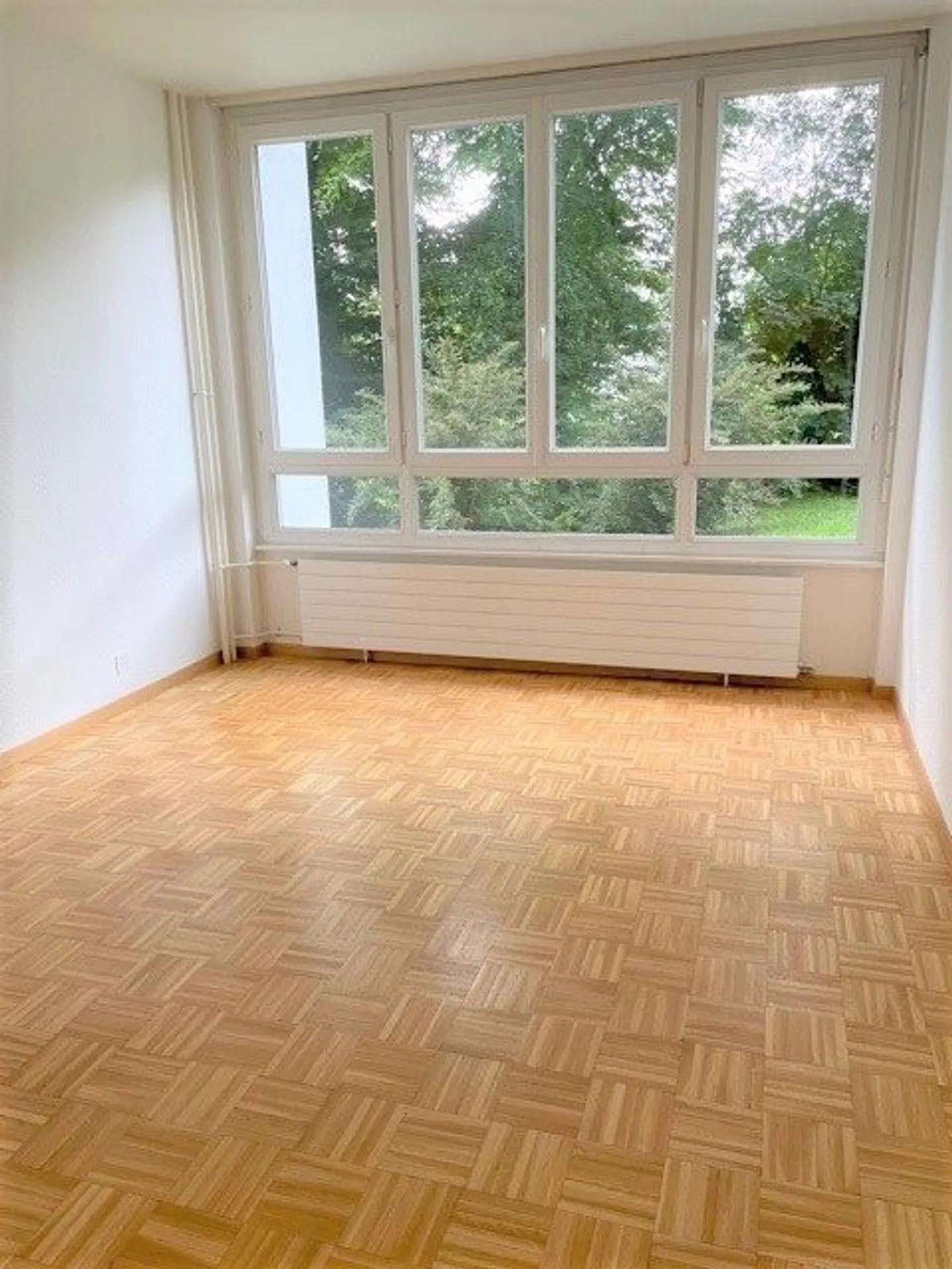 Proche aéroport et organisations internationales - Photo 5 sur 8