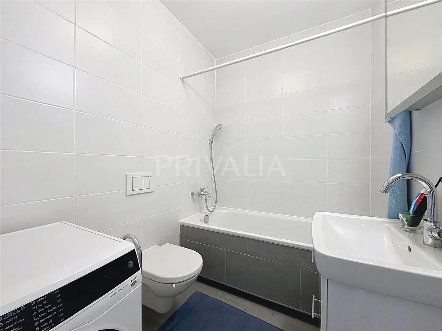 Schönes durchgehendes Apartment mit freier Sicht - Foto 4 di 9