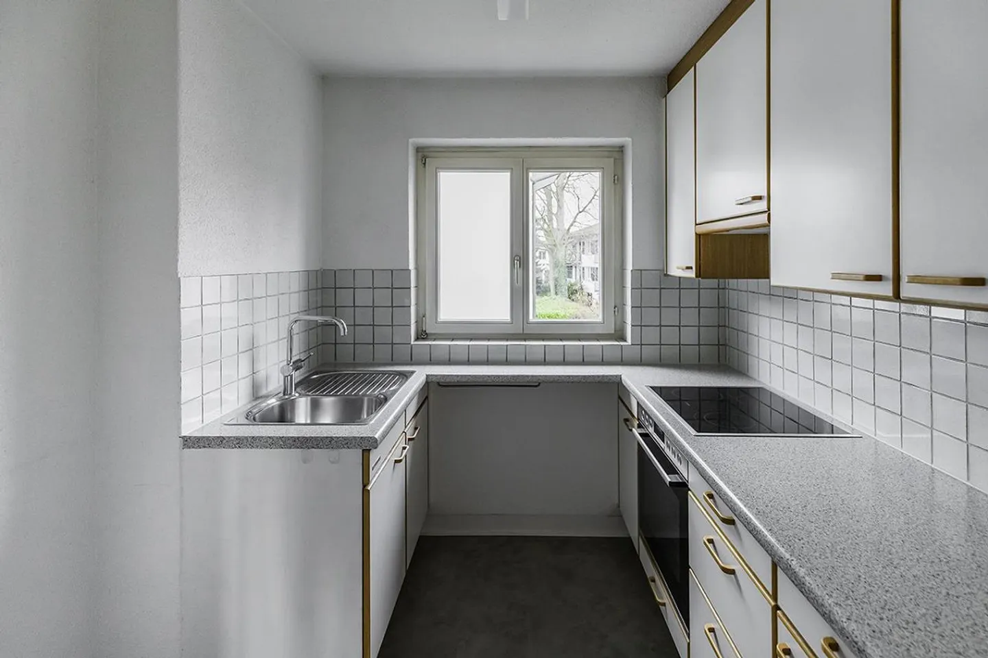 Attractive temporary apartments in Wollishofen ZH until 31.03.2027 - Photo 3 of 5