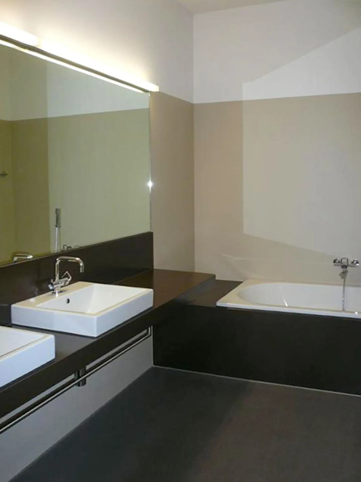 Exclusive Residential or Office Loft - Photo 7 of 7