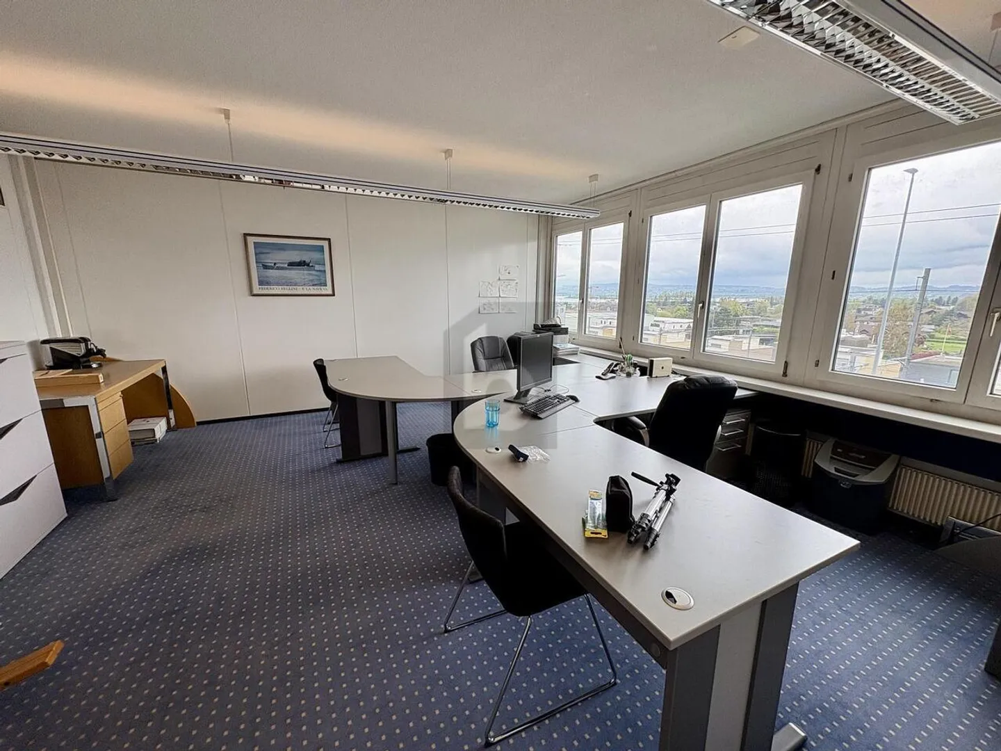 Bürofläche mit Seesicht - Foto 1 von 3