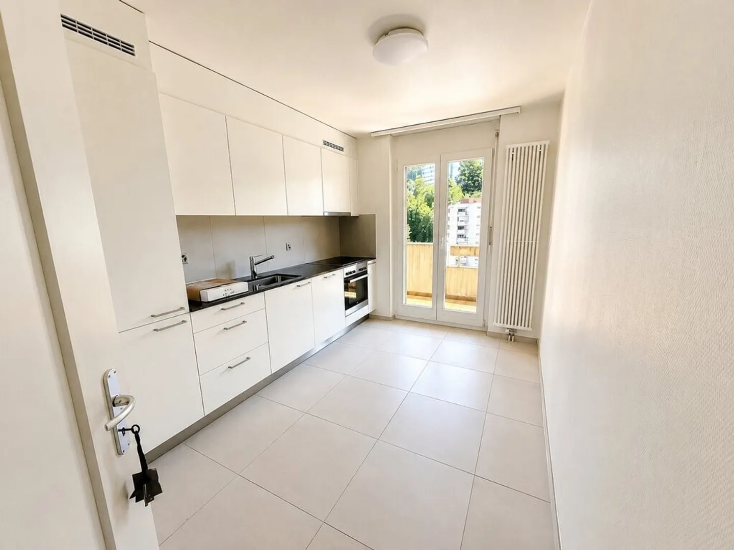 Unglaubliches Renoviertes Apartment - Foto 1 von 4
