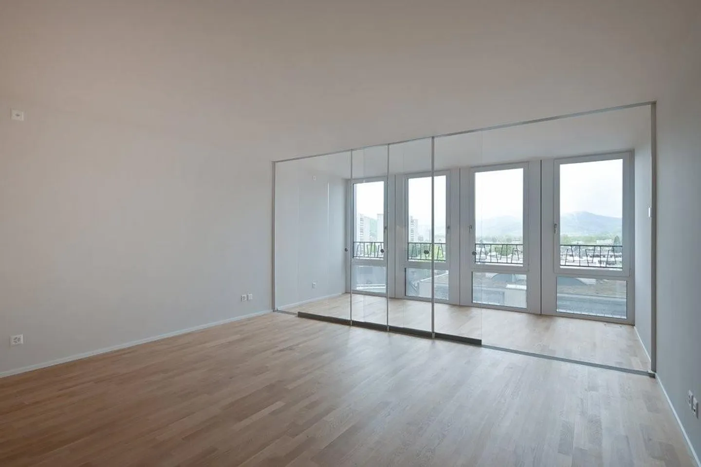 Central Apartment with a View - Photo 2 of 4