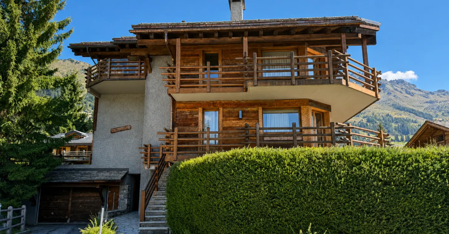 Spazioso duplex con tre camere da letto e giardino privato - in affitto a Verbier - Foto 1 di 12
