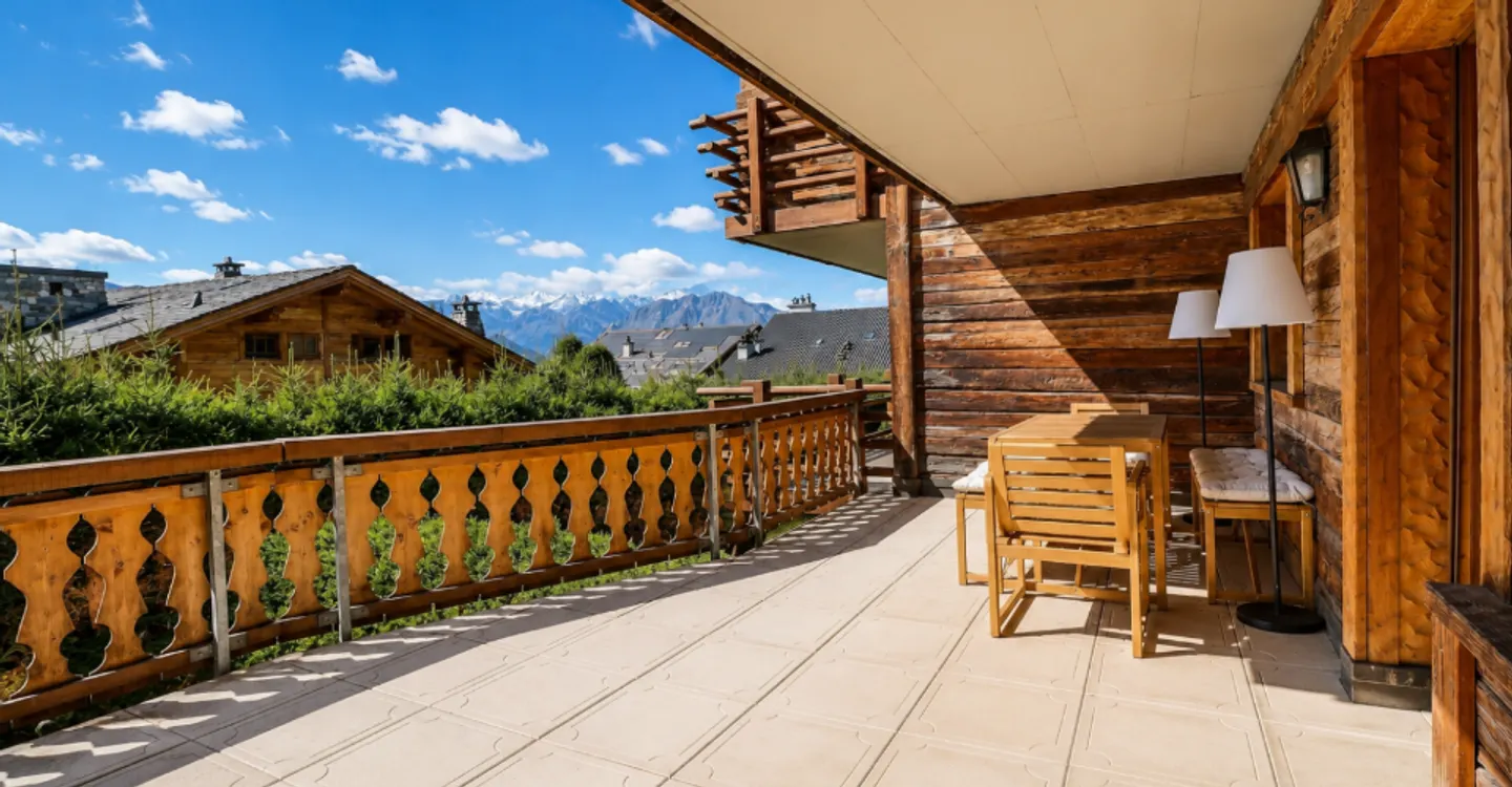 Spazioso duplex con tre camere da letto e giardino privato - in affitto a Verbier - Foto 2 di 12