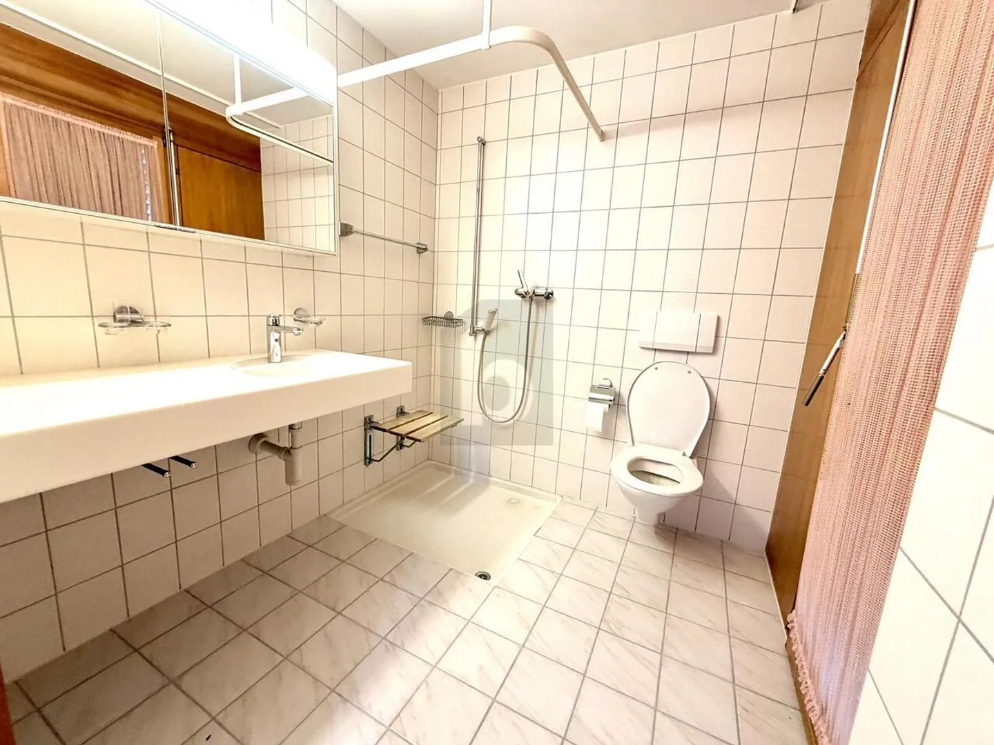 Helle Wohnung mit Potenzial - Foto 3 von 6