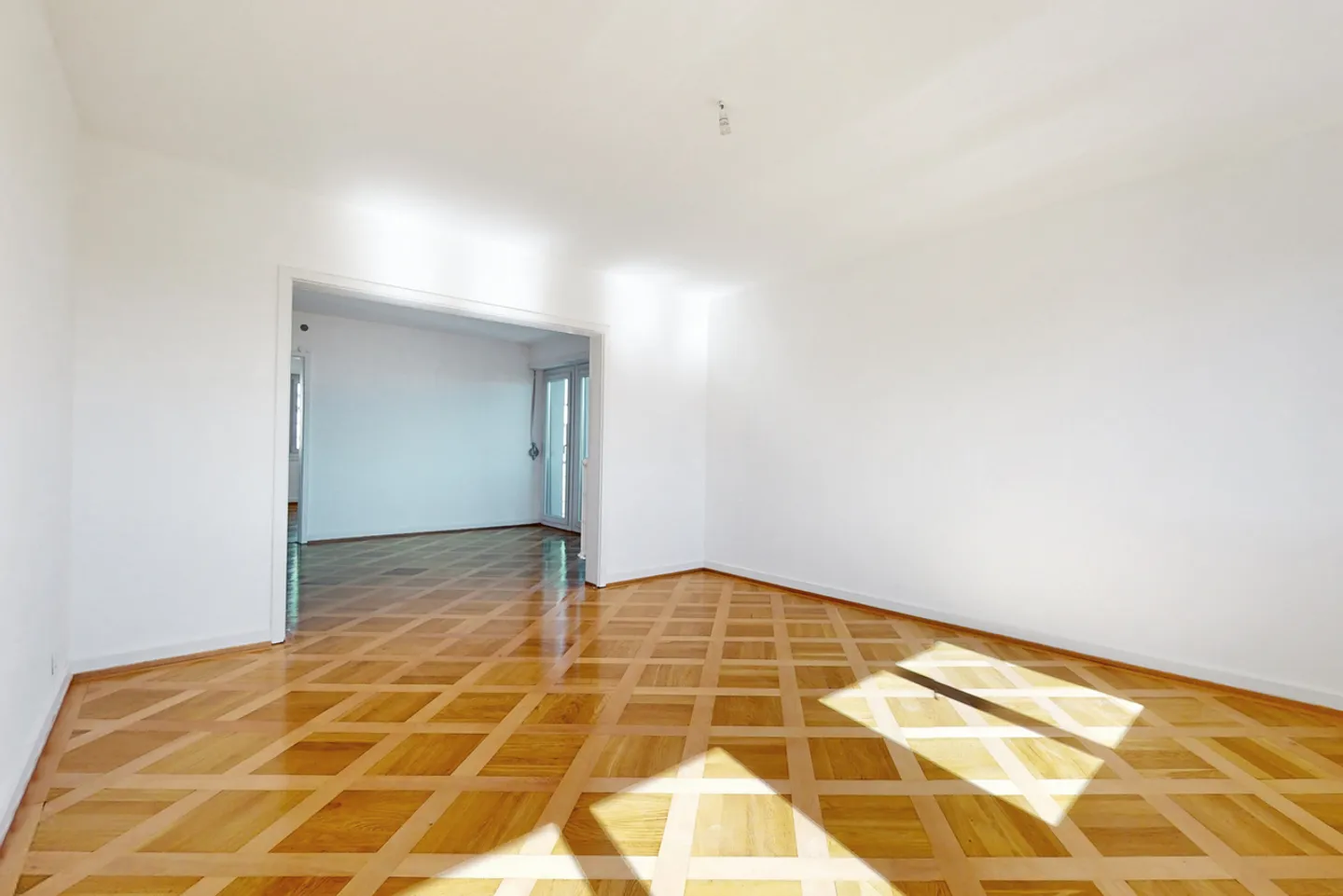 Eine Wohnung in der Nähe des Bahnhofs - Festmietvertrag bis 30.01.2029 - Foto 10 von 11