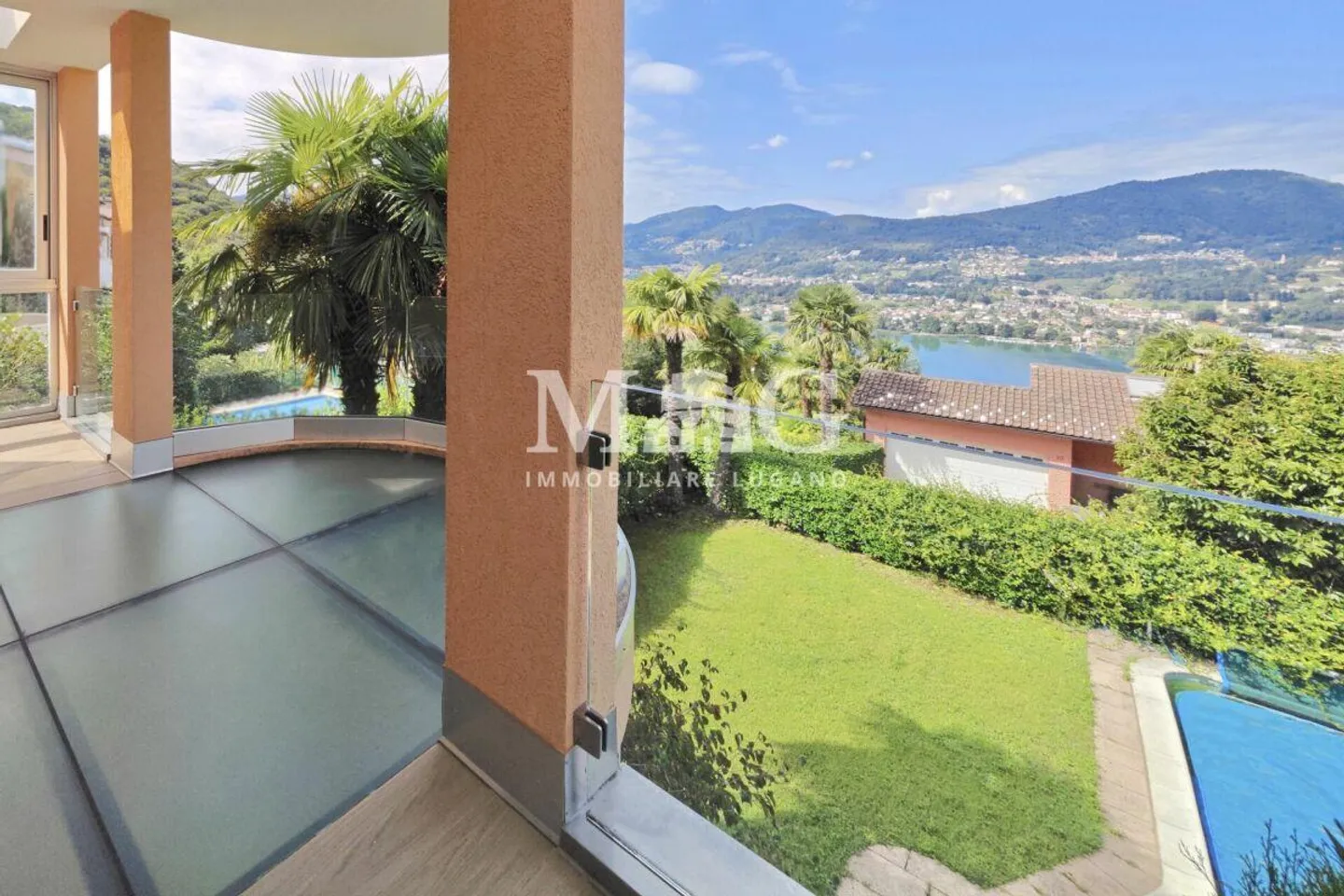 Montagnola, Collina d'Oro: Villa indipendente con piscina e vista lago - Foto 10 di 21
