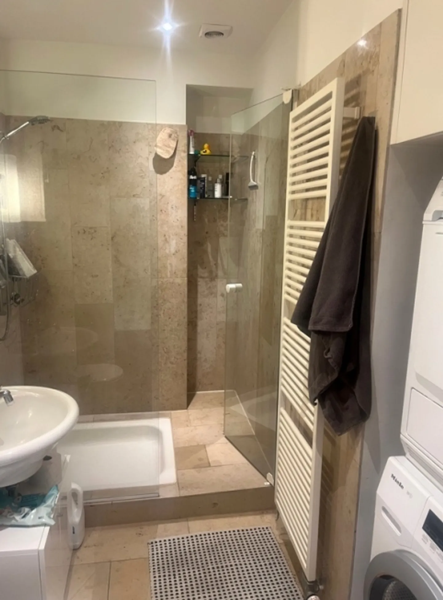 «4½ ZI-WOHNUNG IN ZOLLIKON (ZH), MÖBLIERT, TEMPORÄR» - Foto 9 von 10