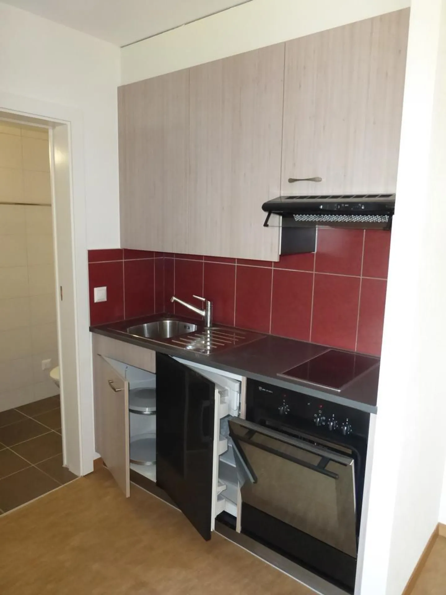 Ce studio lumineux vous ravira - Photo 3 sur 4