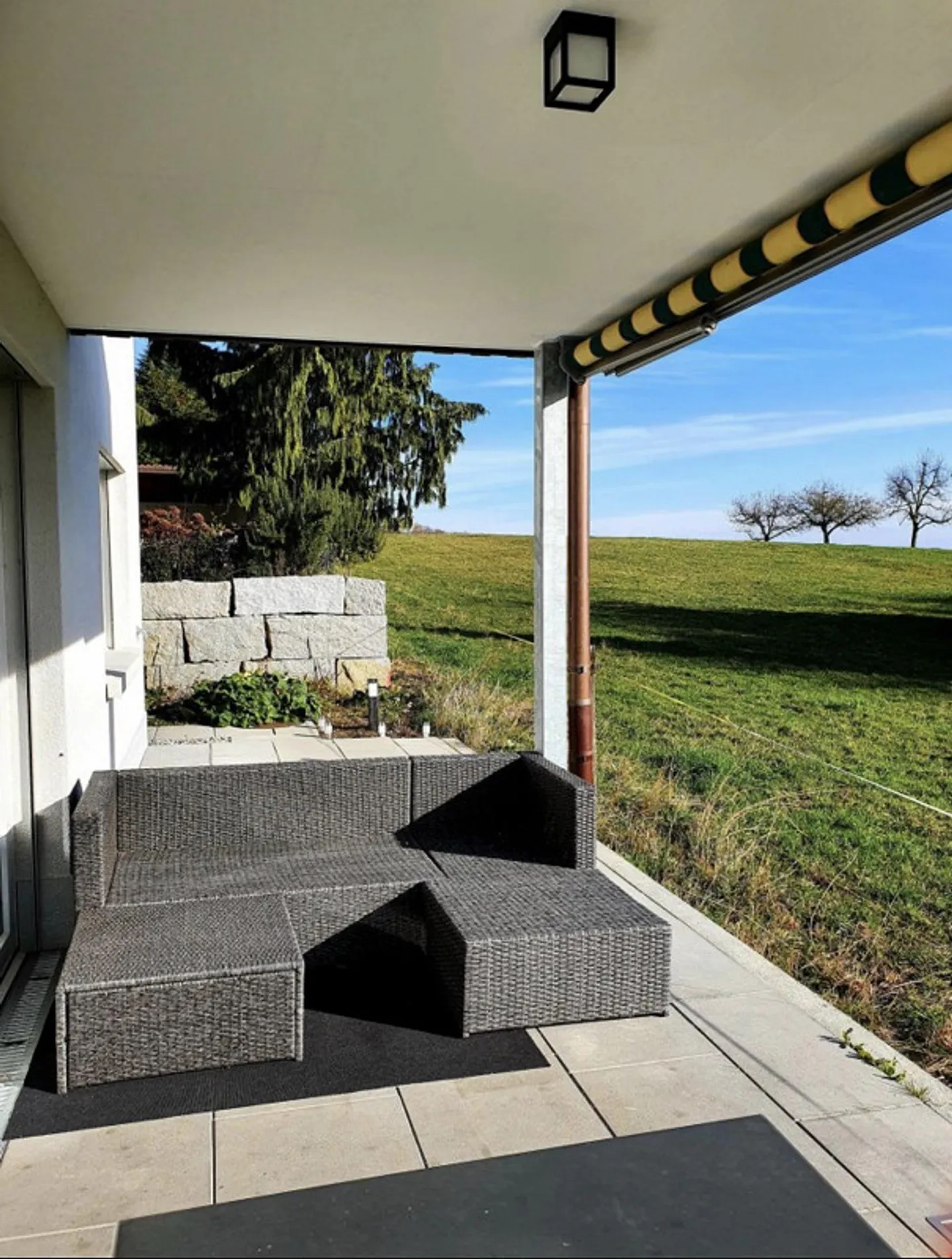 Modern 2.5-room stepped flat with underground parking, Täuffelen - Photo 10 of 15